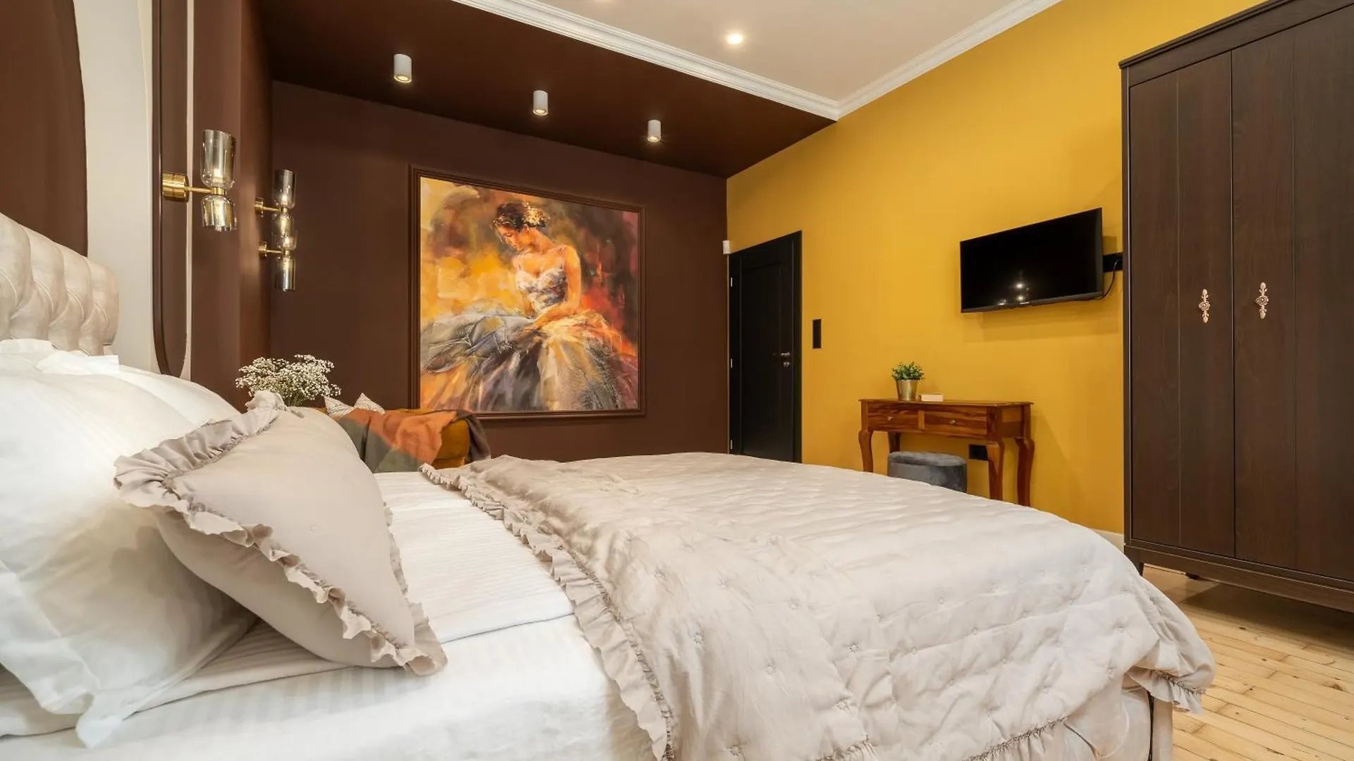 Citycenter Magnific Gem - 2 Bdr & 2 Baths София 0*,  Болгария